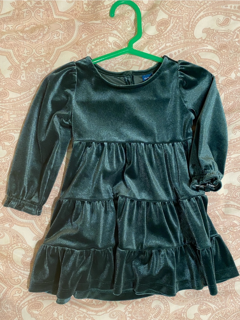Old Navy Emerald Green Velvet Dress size 12-18 months